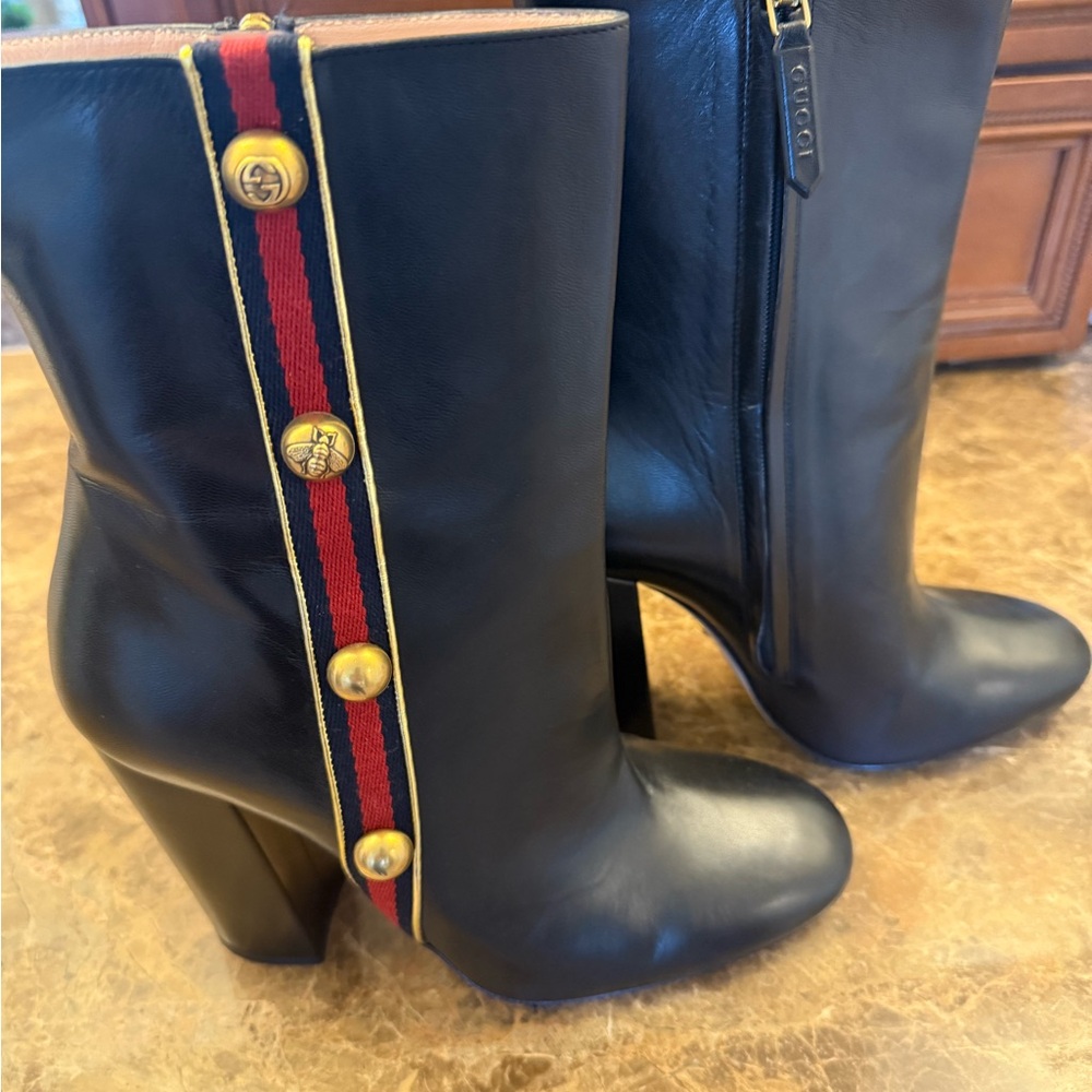 Gucci Black Heeled Boots with Gold and Red Accents